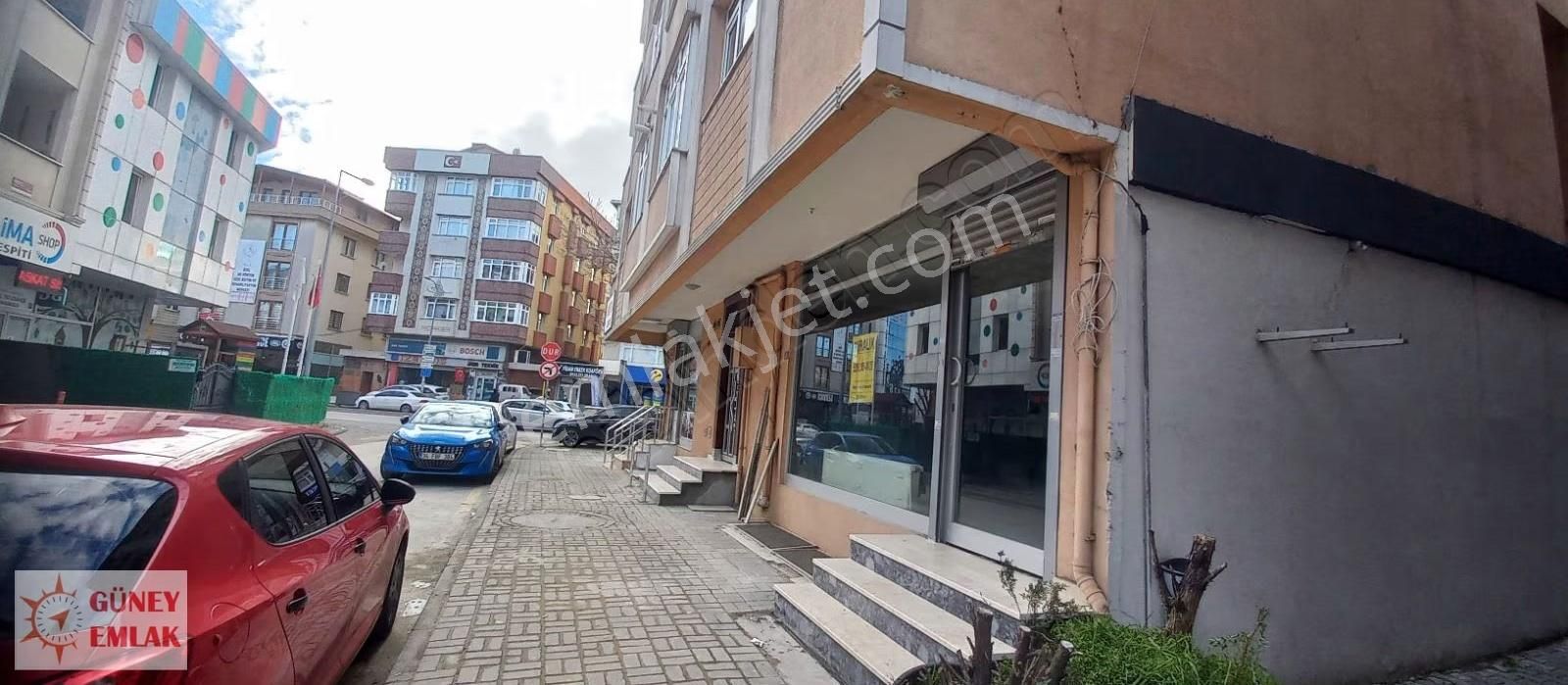Altınşehir Mahallesinde Ana Caddeye Ćok Yakın Kiralık Dükkan - Görsel 3