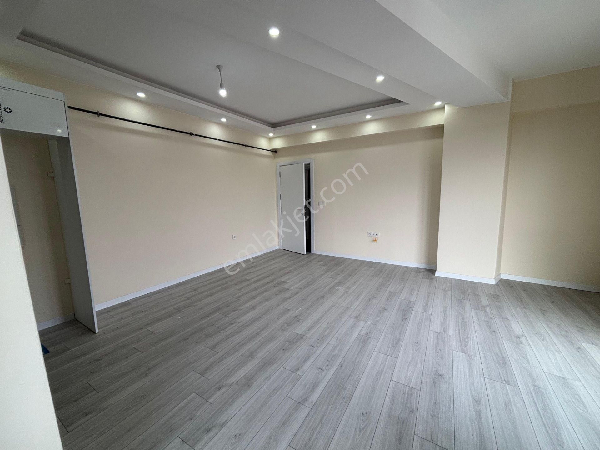 Tokay'dan Cumhuriyet Mh1+1 Ankanstre Mevcuttur Okulların Karşısı - Görsel 7