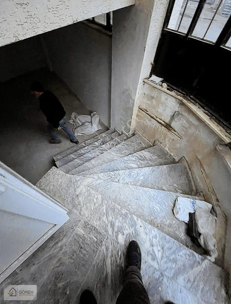 Yeşil Yayla Caddesinin Yanında 233m2 Dubleks Dükkan Ve Ev - Görsel 28