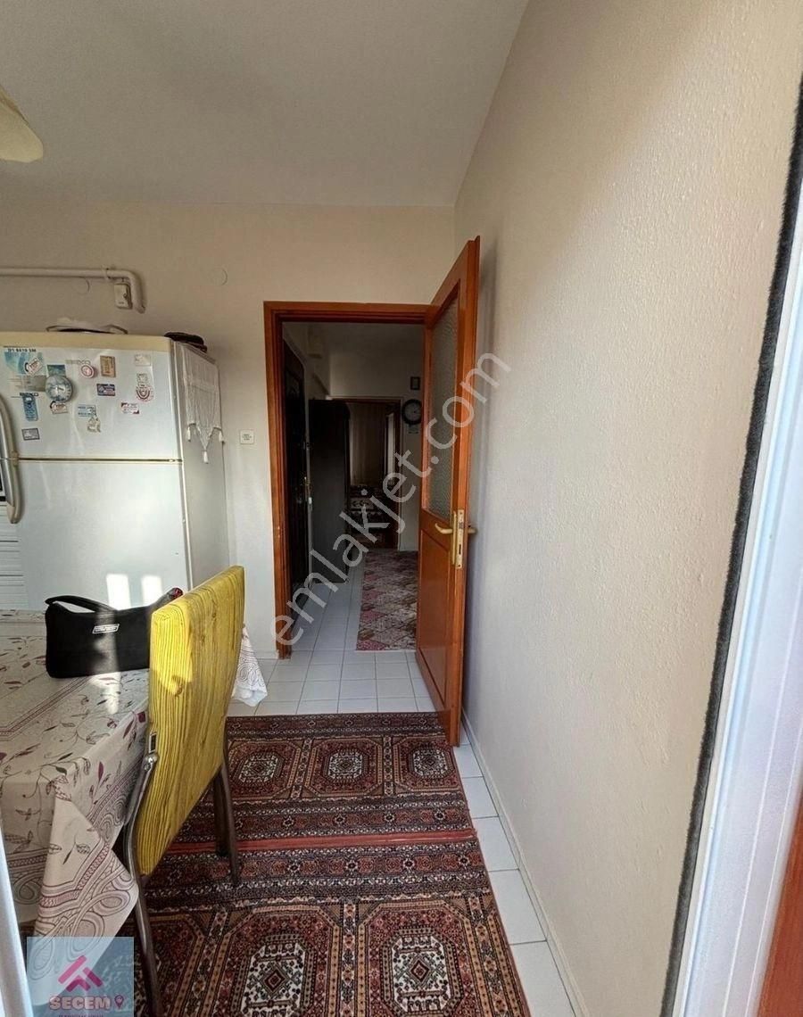 Çınarlı Mahallesi Adalet Caddesi Yakını 2+1 Satılık Daire - Görsel 15