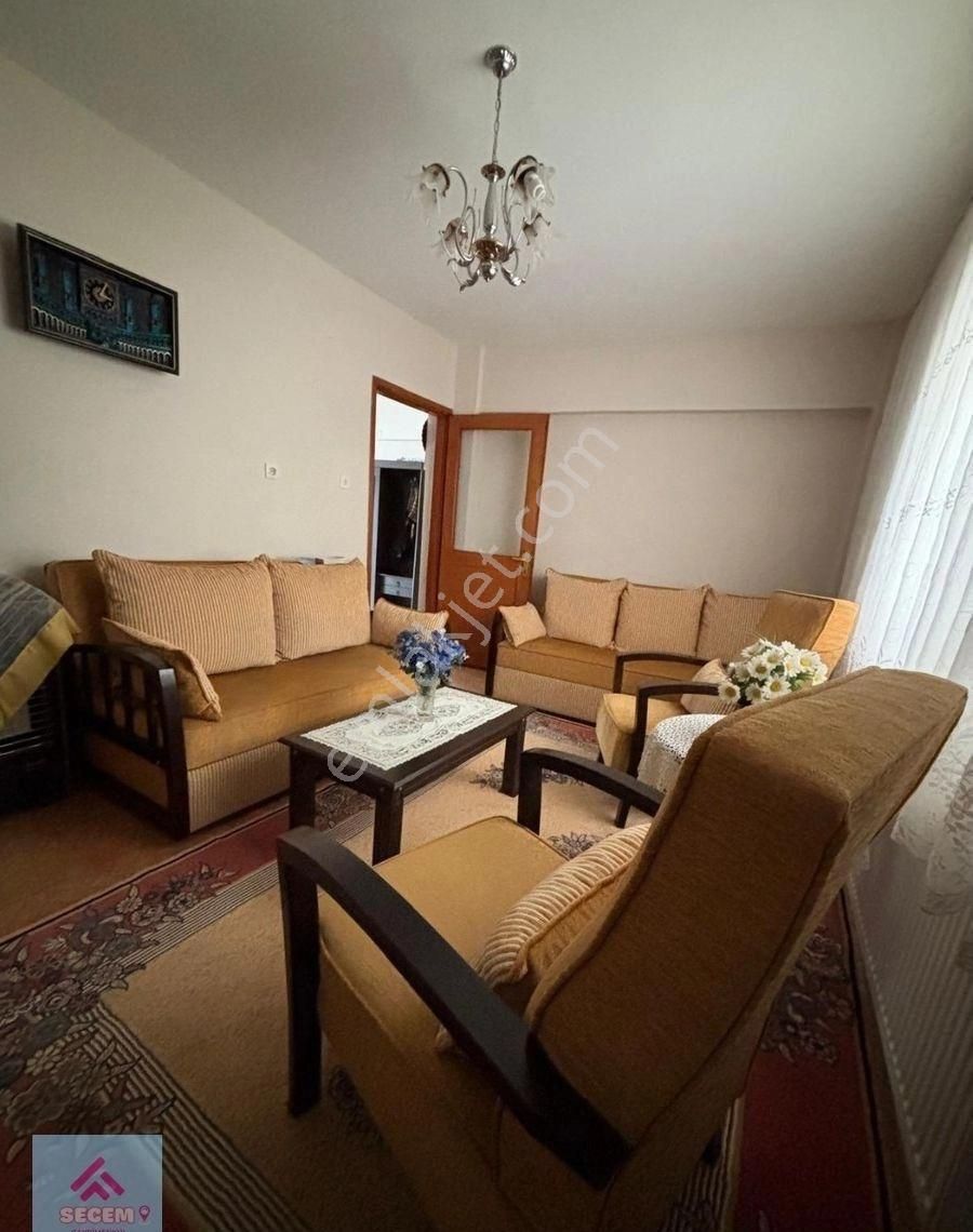 Çınarlı Mahallesi Adalet Caddesi Yakını 2+1 Satılık Daire - Görsel 9