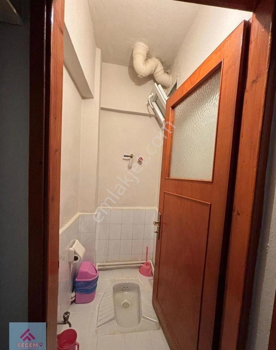 Çınarlı Mahallesi Adalet Caddesi Yakını 2+1 Satılık Daire - Görsel 23