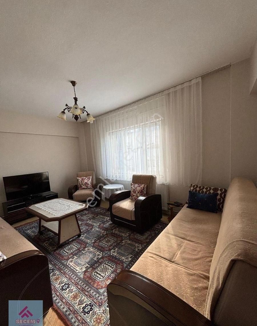 Çınarlı Mahallesi Adalet Caddesi Yakını 2+1 Satılık Daire - Görsel 18
