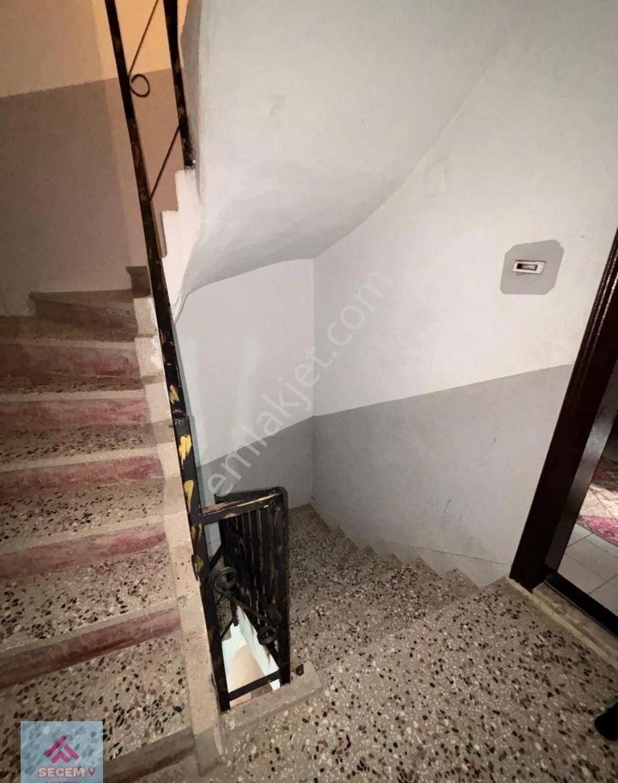 Çınarlı Mahallesi Adalet Caddesi Yakını 2+1 Satılık Daire - Görsel 20
