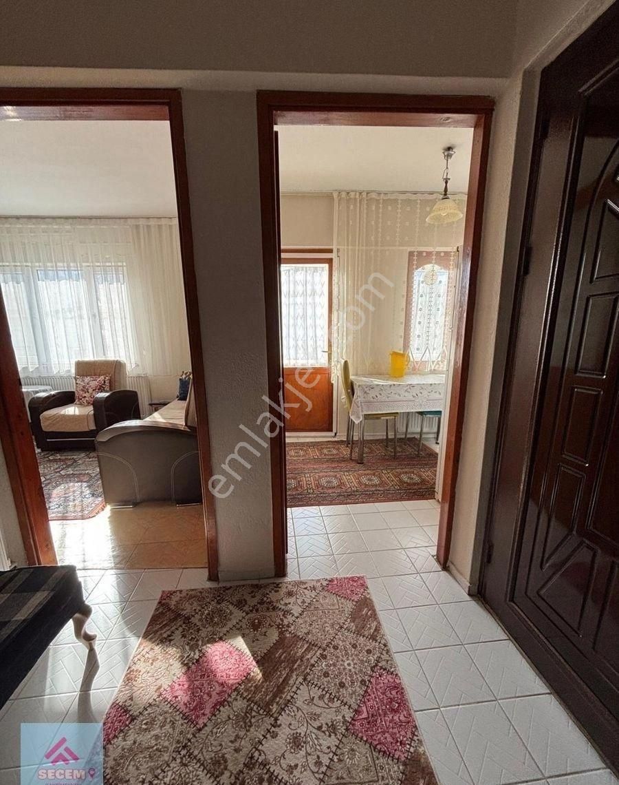Çınarlı Mahallesi Adalet Caddesi Yakını 2+1 Satılık Daire - Görsel 22