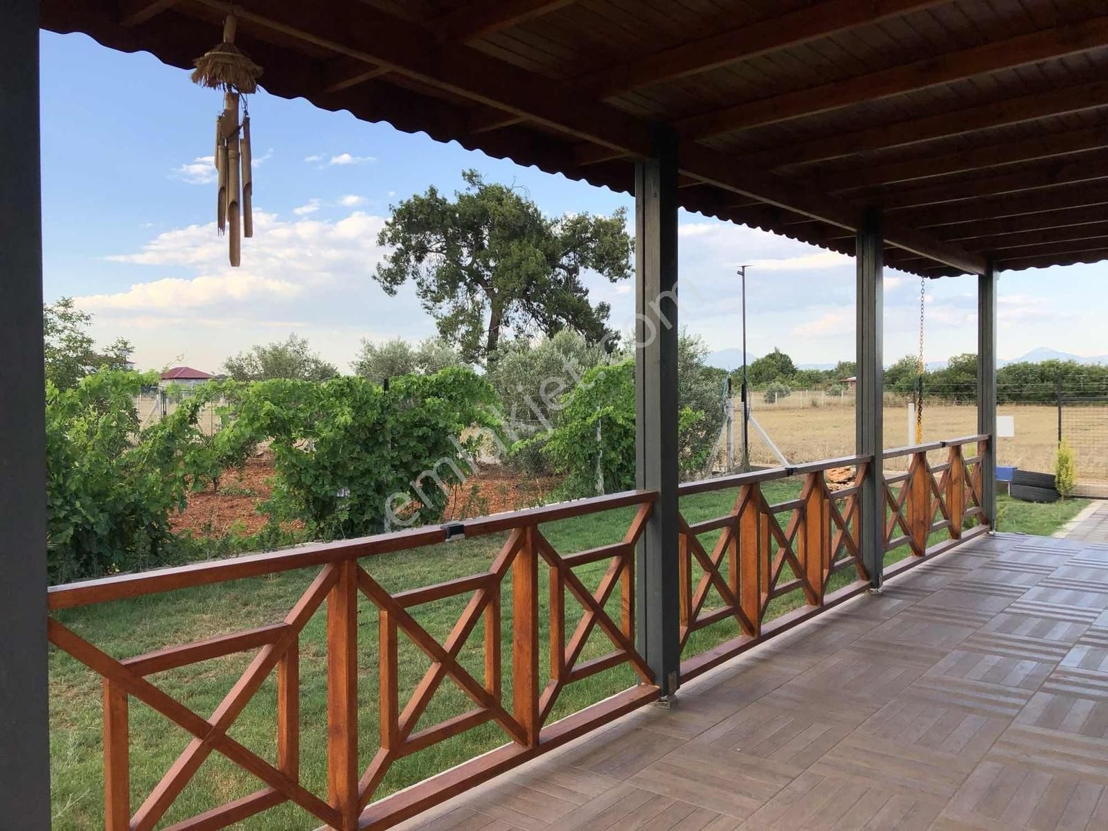 451m2 İmarlı Arsa Üzerinde Ahşap Ev Şehire Yakın Doğa Yaşamı - Görsel 14