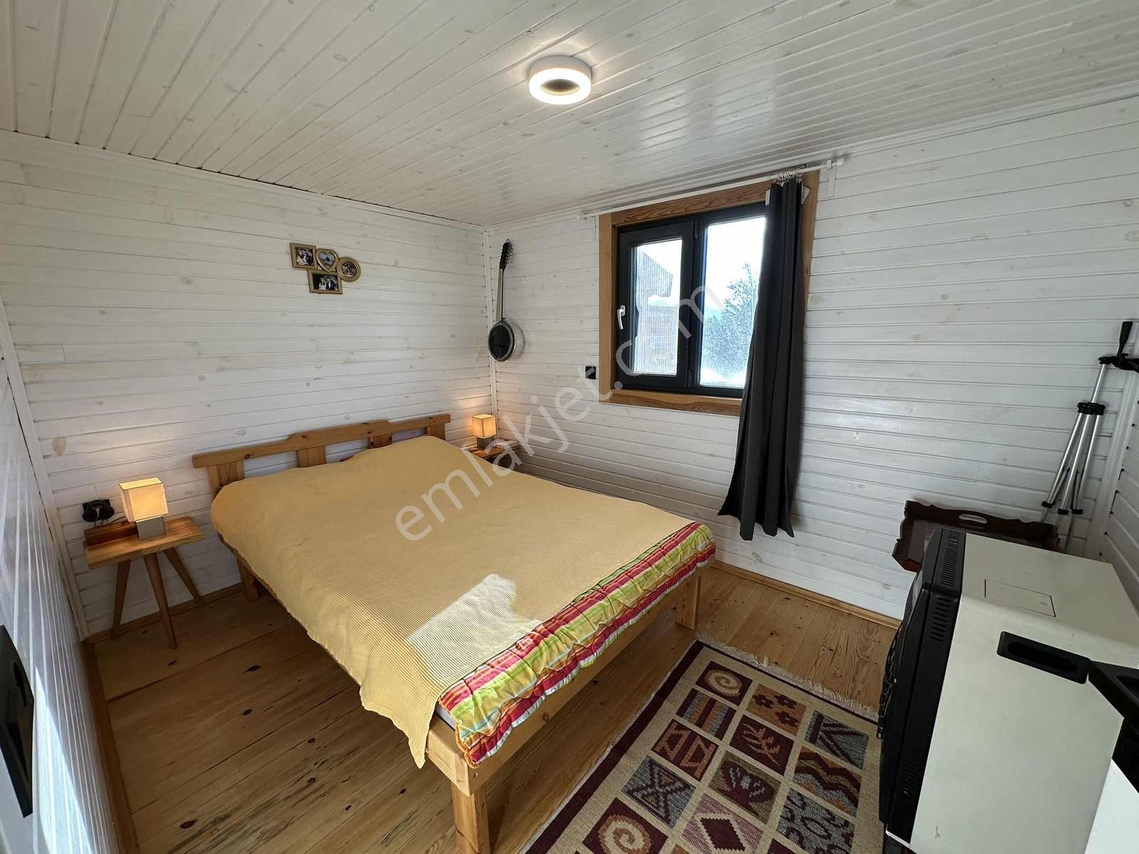 451m2 İmarlı Arsa Üzerinde Ahşap Ev Şehire Yakın Doğa Yaşamı - Görsel 19