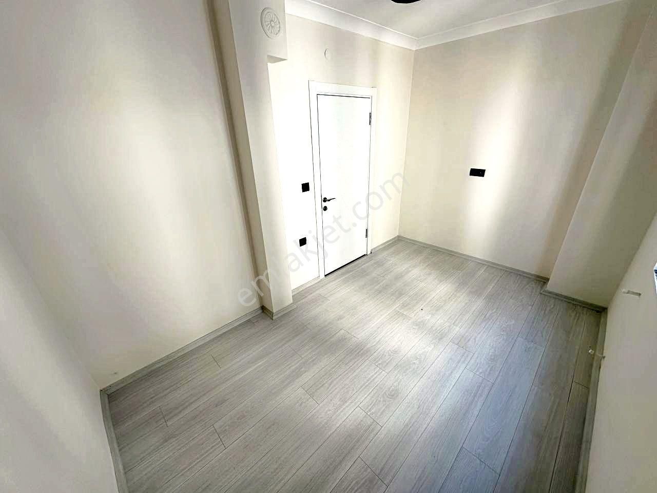 Altınkum'da Ayrı Mutfak Ara Kat Ebeveyn Banyolu 2+1 Satılık Daire - Görsel 35