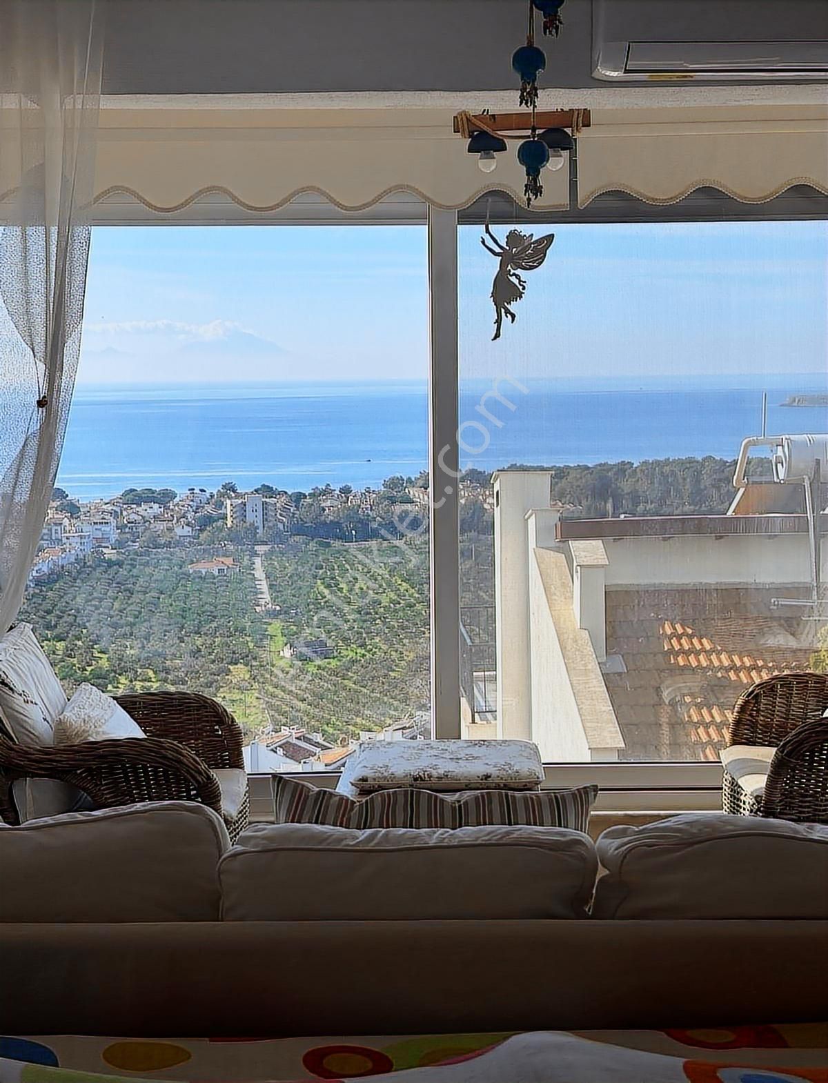 Yakamoz Sitesinde Deniz & Orman Manzaralı | 4+1 | Full Eşyalı