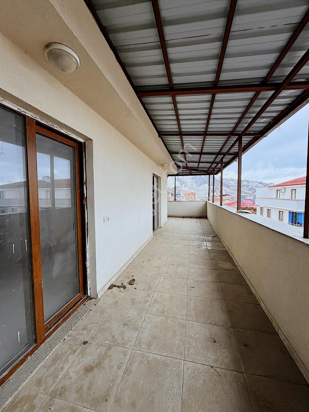 Rw Taka | Araklı Merkezde Tek Tapuya Satılık 2 Daire - Görsel 17