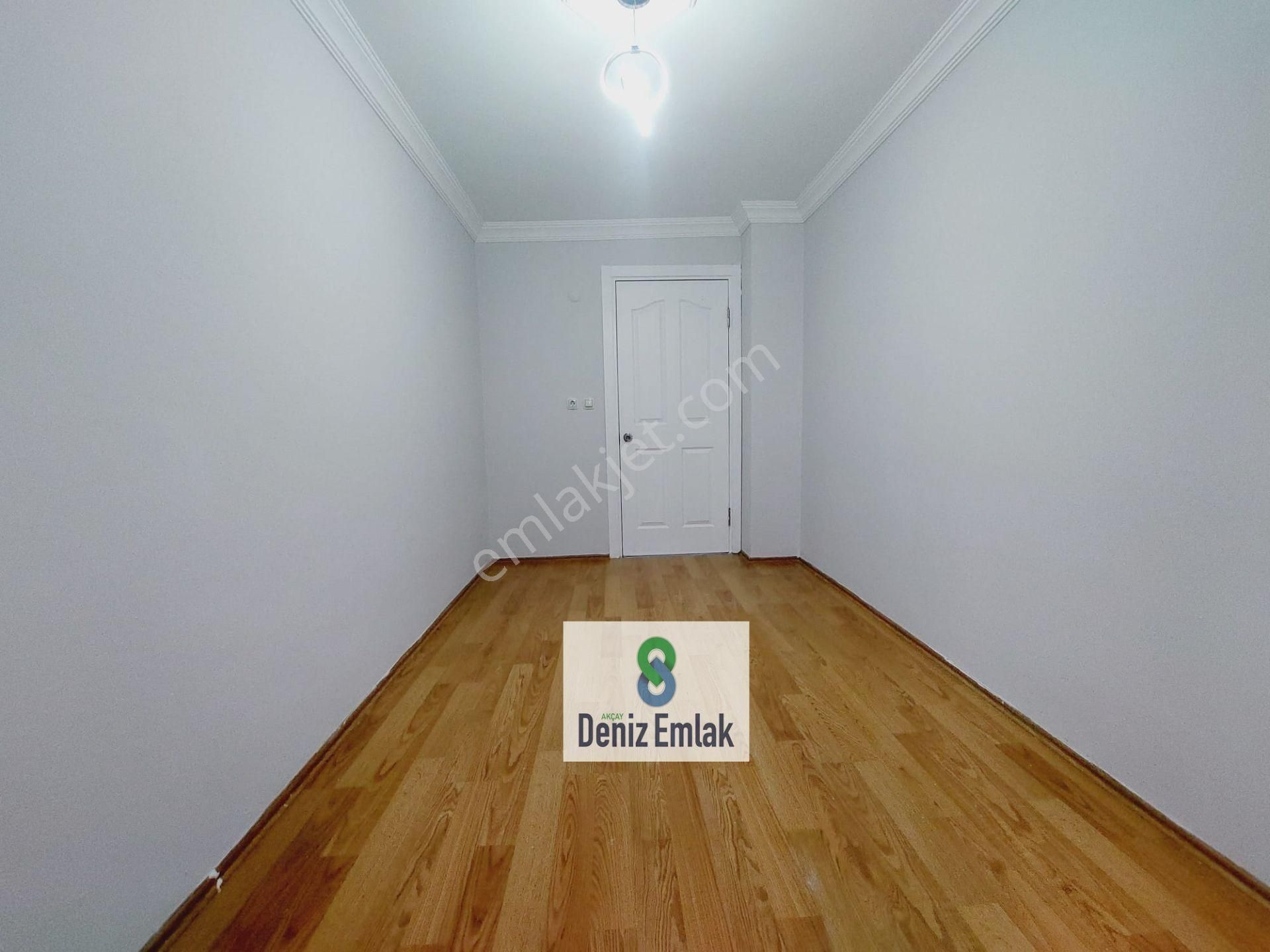 Denizden Akçay Altınkumda Pazar Pazarında Satılık 2+1 Daire. - Görsel 33