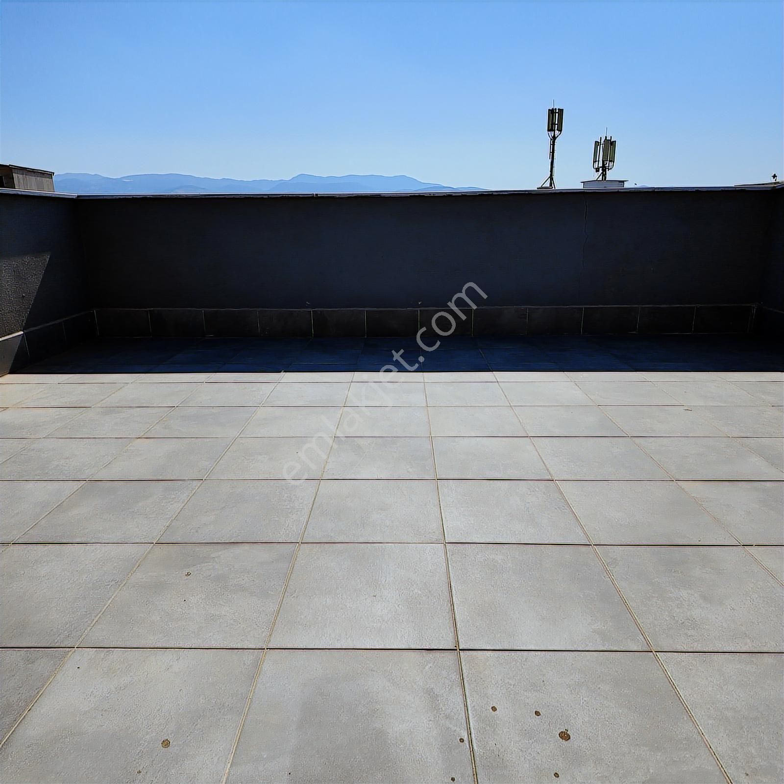 Gölet Prestij Caddesi 4+1 Asansörlü Otoparklı Fırsat Dubleks - Görsel 23