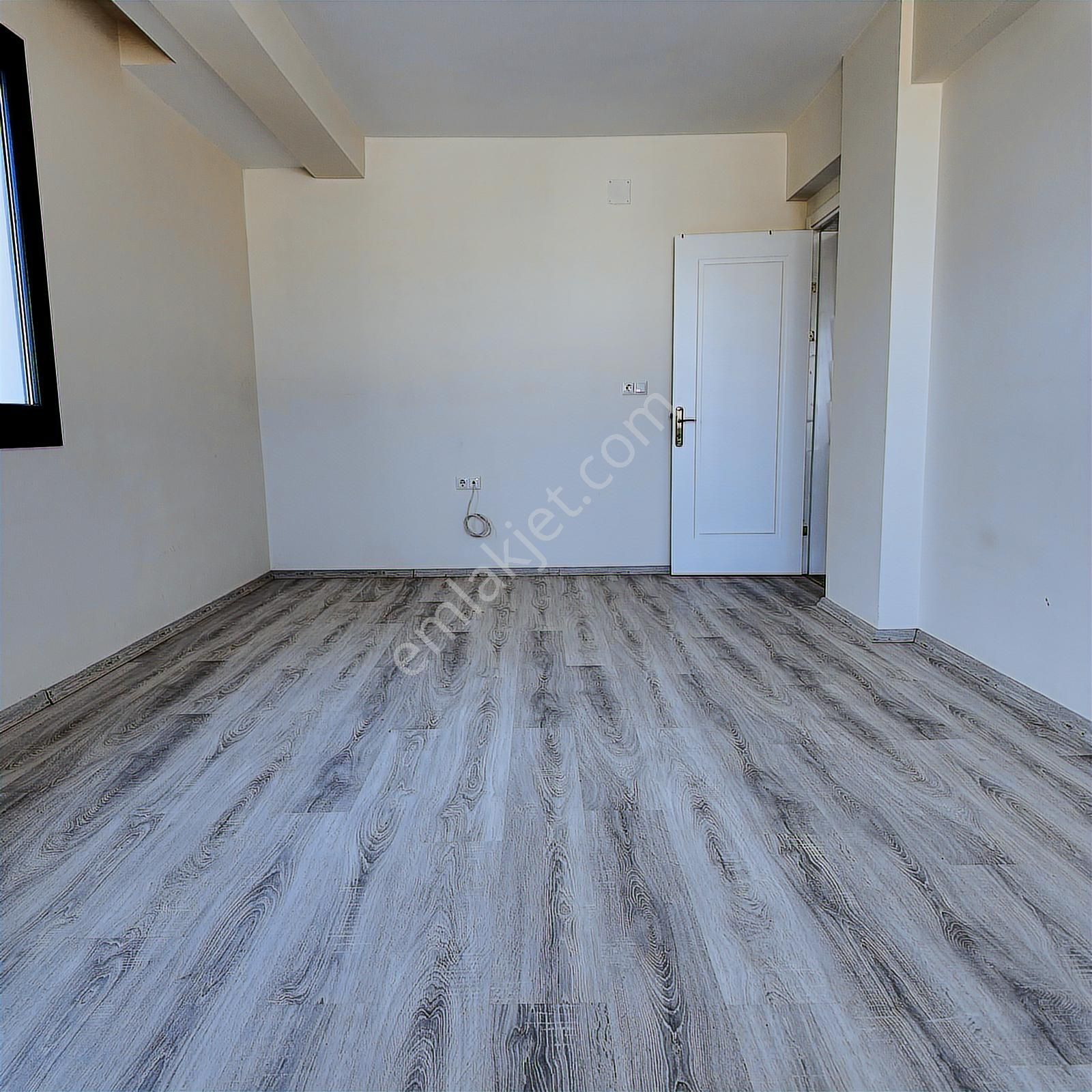 Gölet Prestij Caddesi 4+1 Asansörlü Otoparklı Fırsat Dubleks - Görsel 22