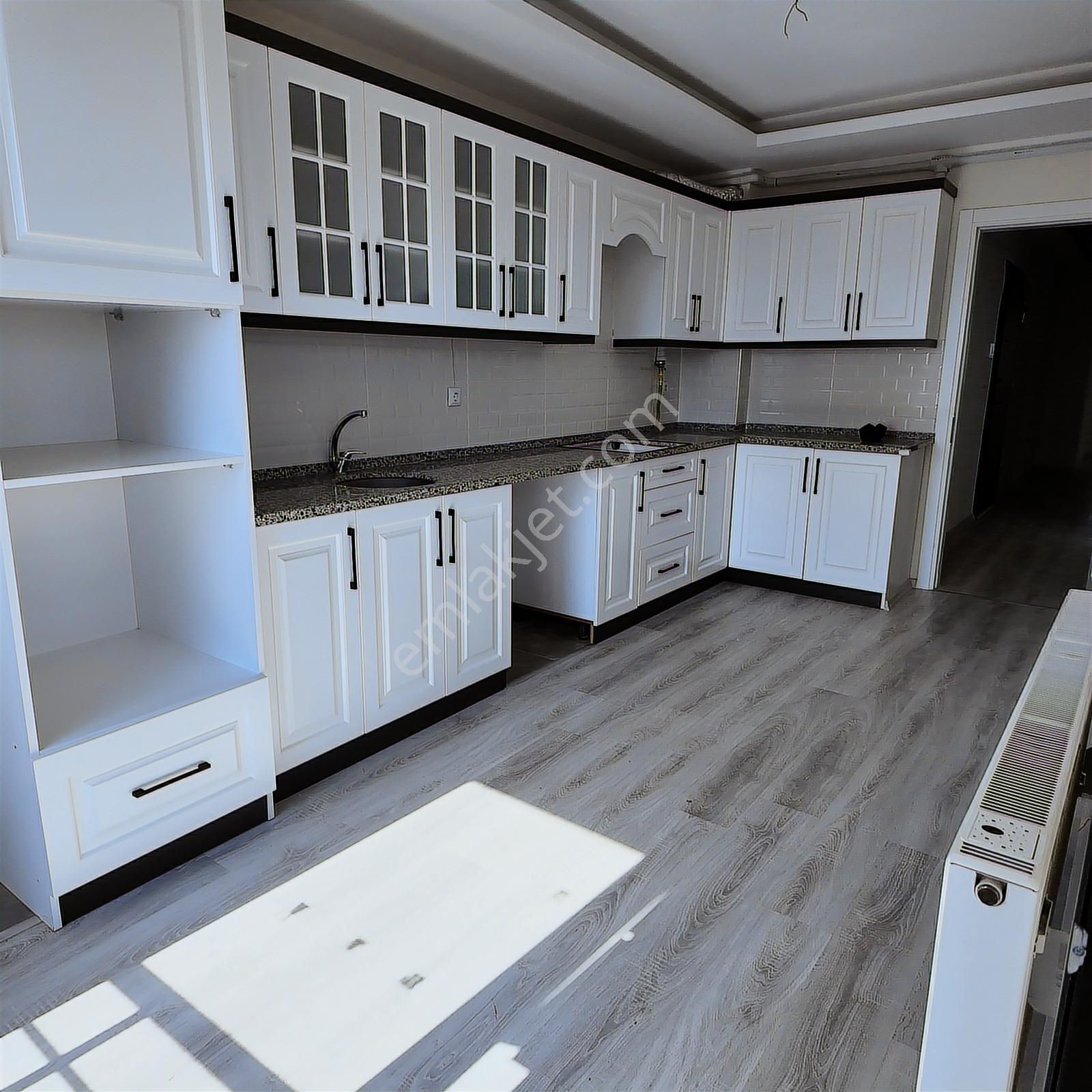 Gölet Prestij Caddesi 4+1 Asansörlü Otoparklı Fırsat Dubleks - Görsel 29