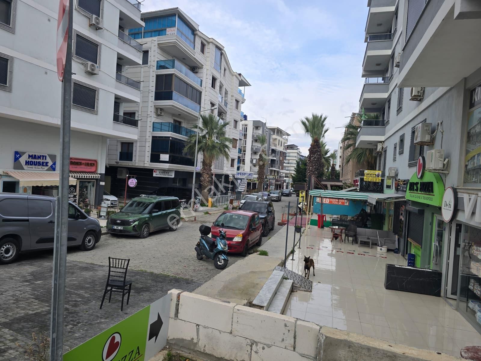 Didim Altınkum'da Denize 300 Metre Mesafede 1+1 Asansörlü Daire - Görsel 3