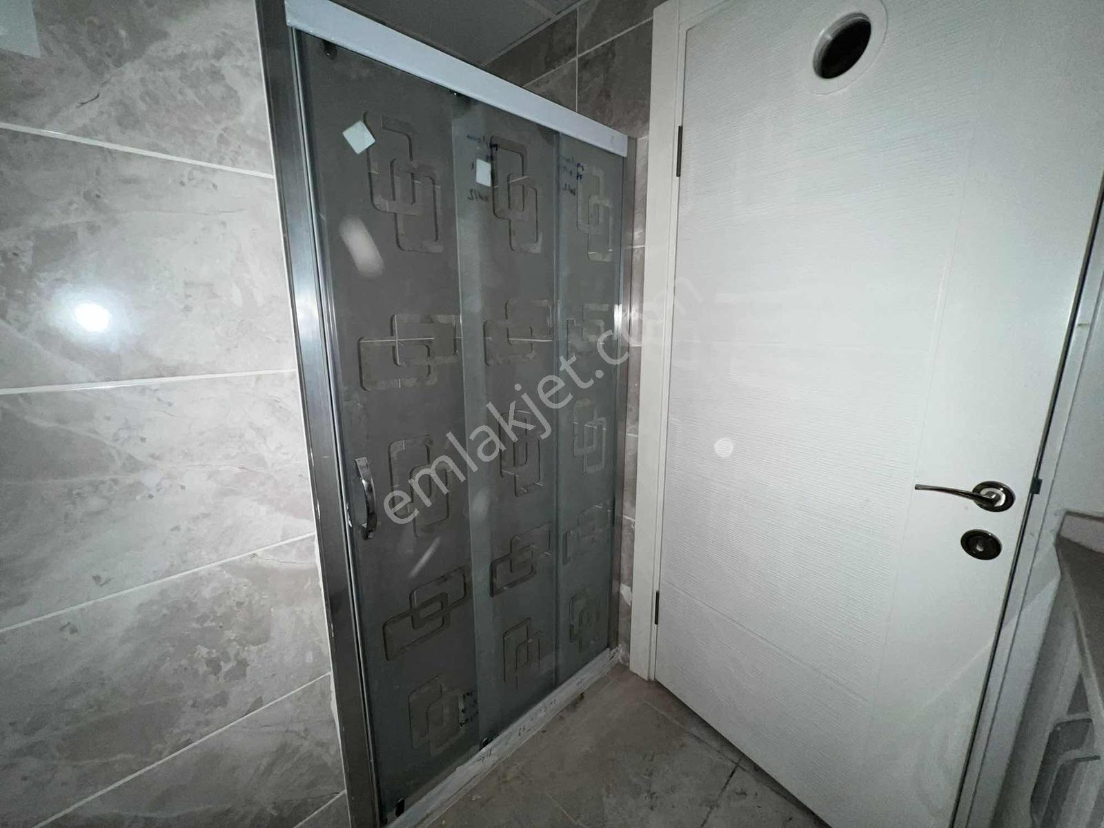 Akalın'dan İzmir Park Avm Yakını Ankastreli Doğalgazlı Kiralık - Görsel 8