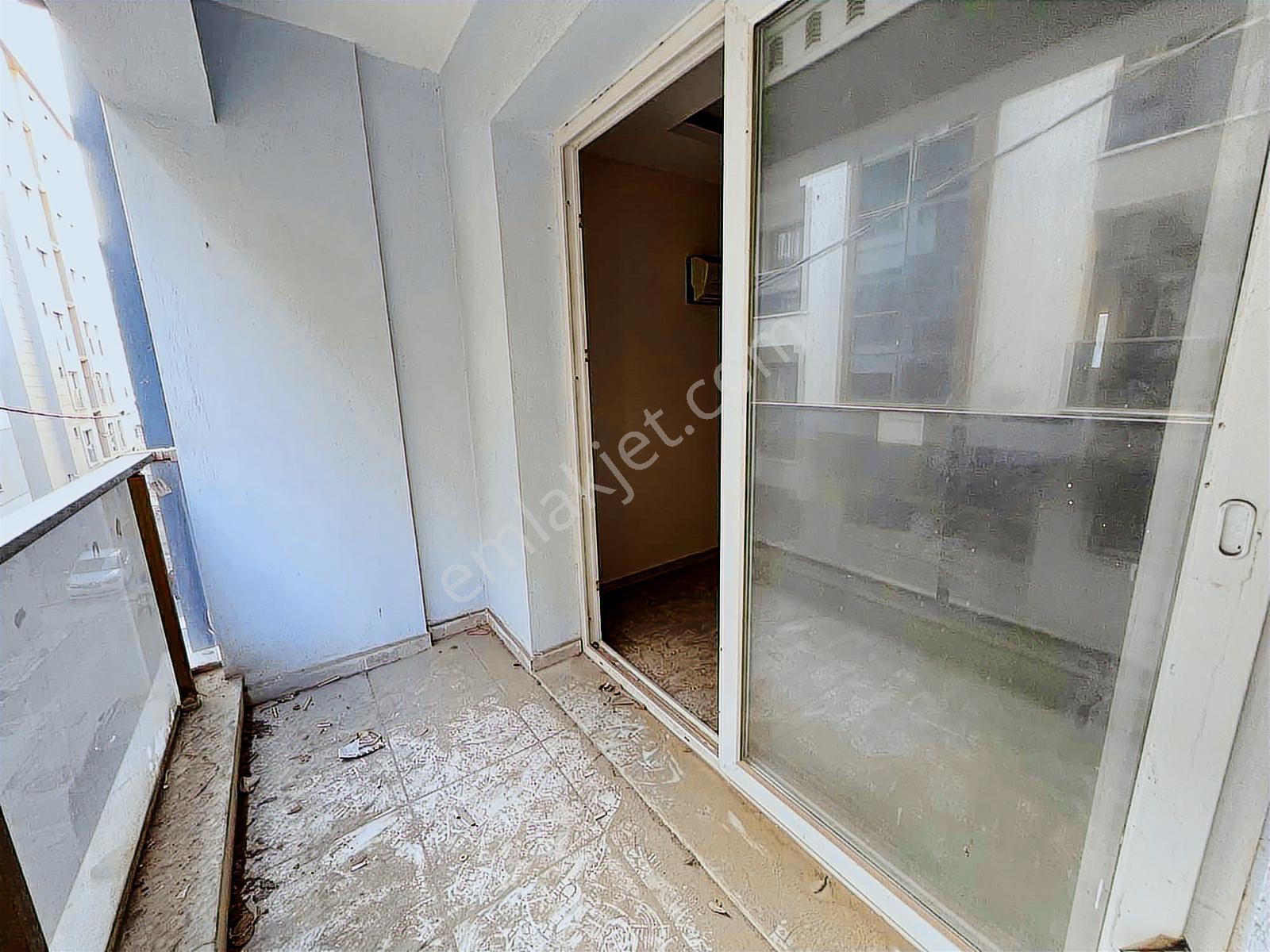 Akalın'dan İzmir Park Avm Yakını Ankastreli Doğalgazlı Kiralık - Görsel 2