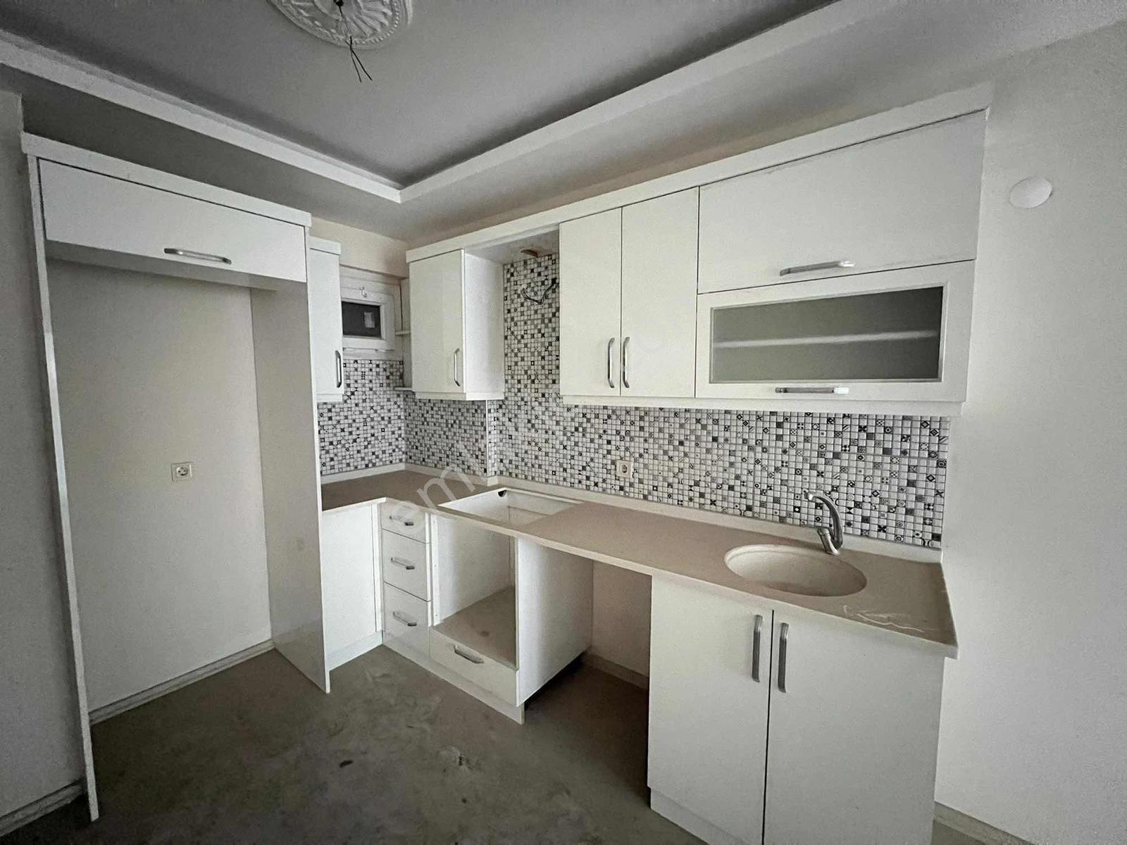 Akalın'dan İzmir Park Avm Yakını Ankastreli Doğalgazlı Kiralık - Görsel 7