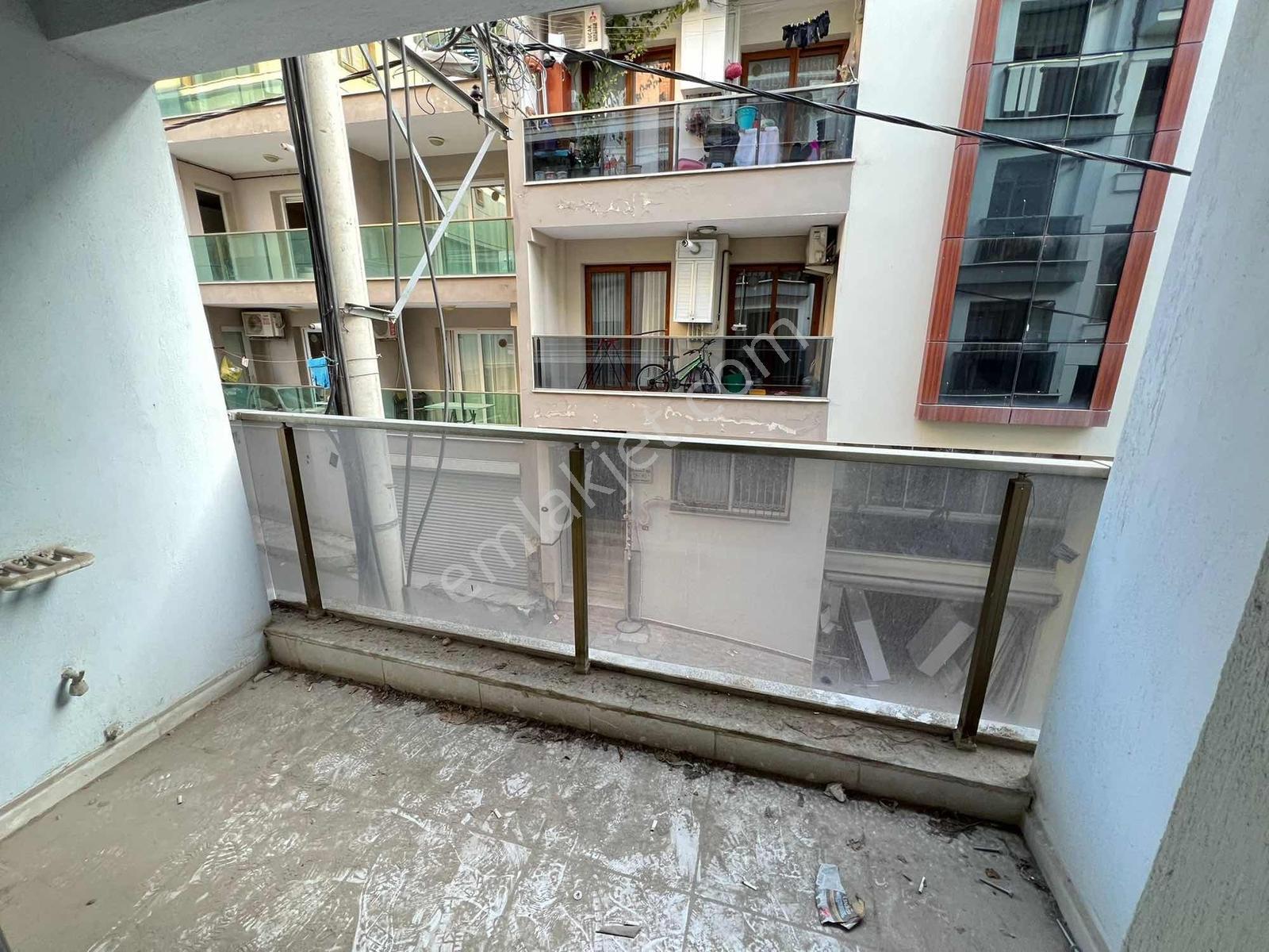 Akalın'dan İzmir Park Avm Yakını Ankastreli Doğalgazlı Kiralık - Görsel 18