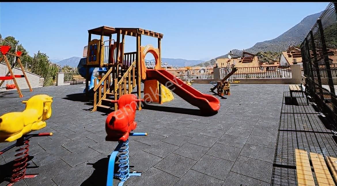 Prodıgy360'tan Site İçerisinde Full Eşyalı Daire, 2+1, Taşyaka - Görsel 3