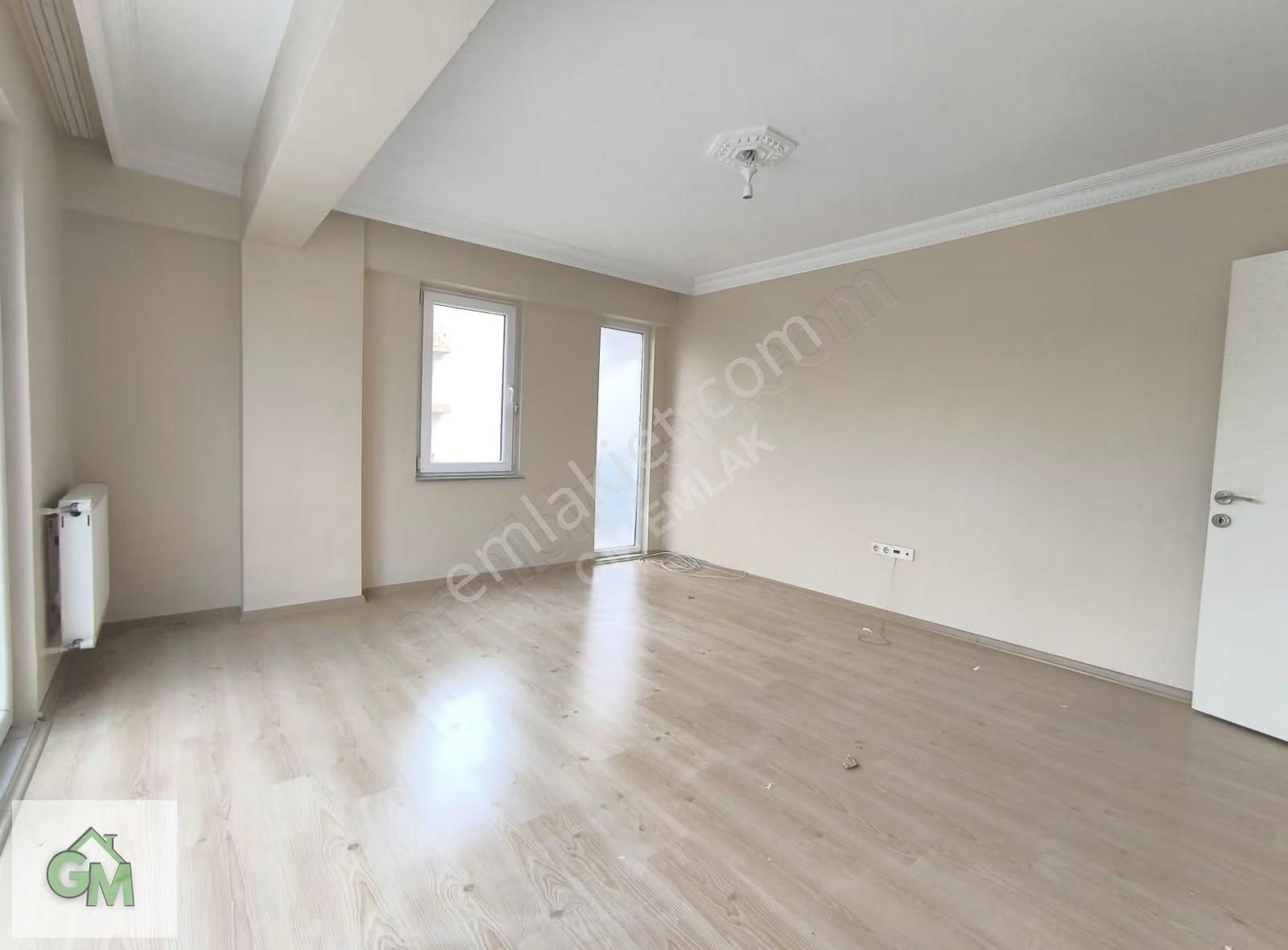 Gm'den Görüklede Aile Binasında Kiralık 2+1 Eşyasız Geniş Arakat - Görsel 2
