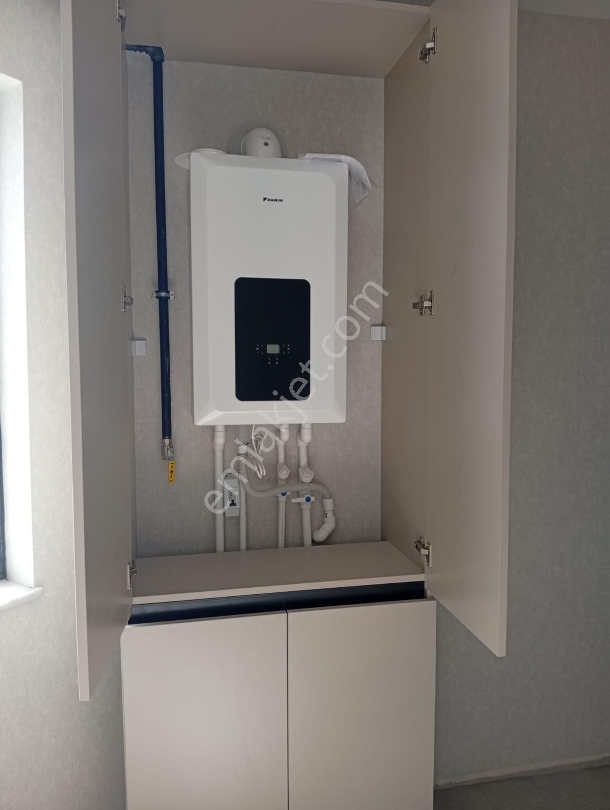 Cadde Üzerinde Süper Lüks Sıfır Ara Kat Daire - Görsel 17