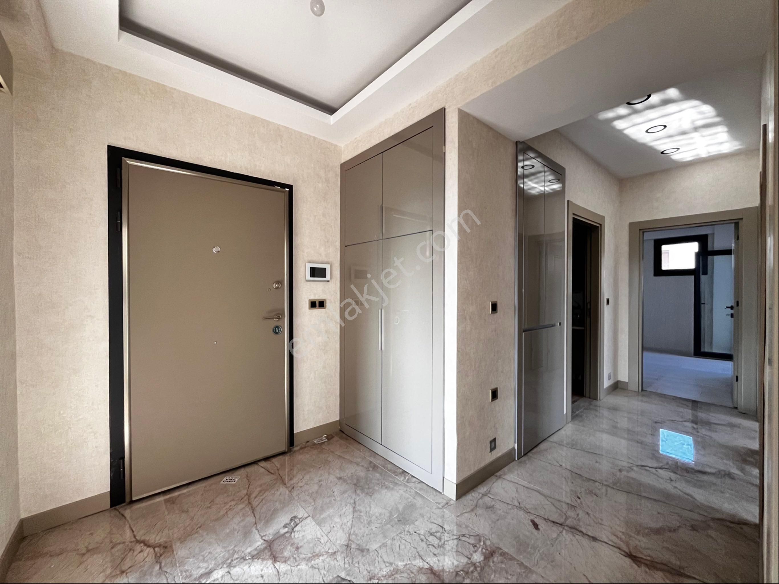 Mimsin'de 3,5+1 Sıfır Lüks Giyinme Odalı Meskenli Daire - Görsel 12