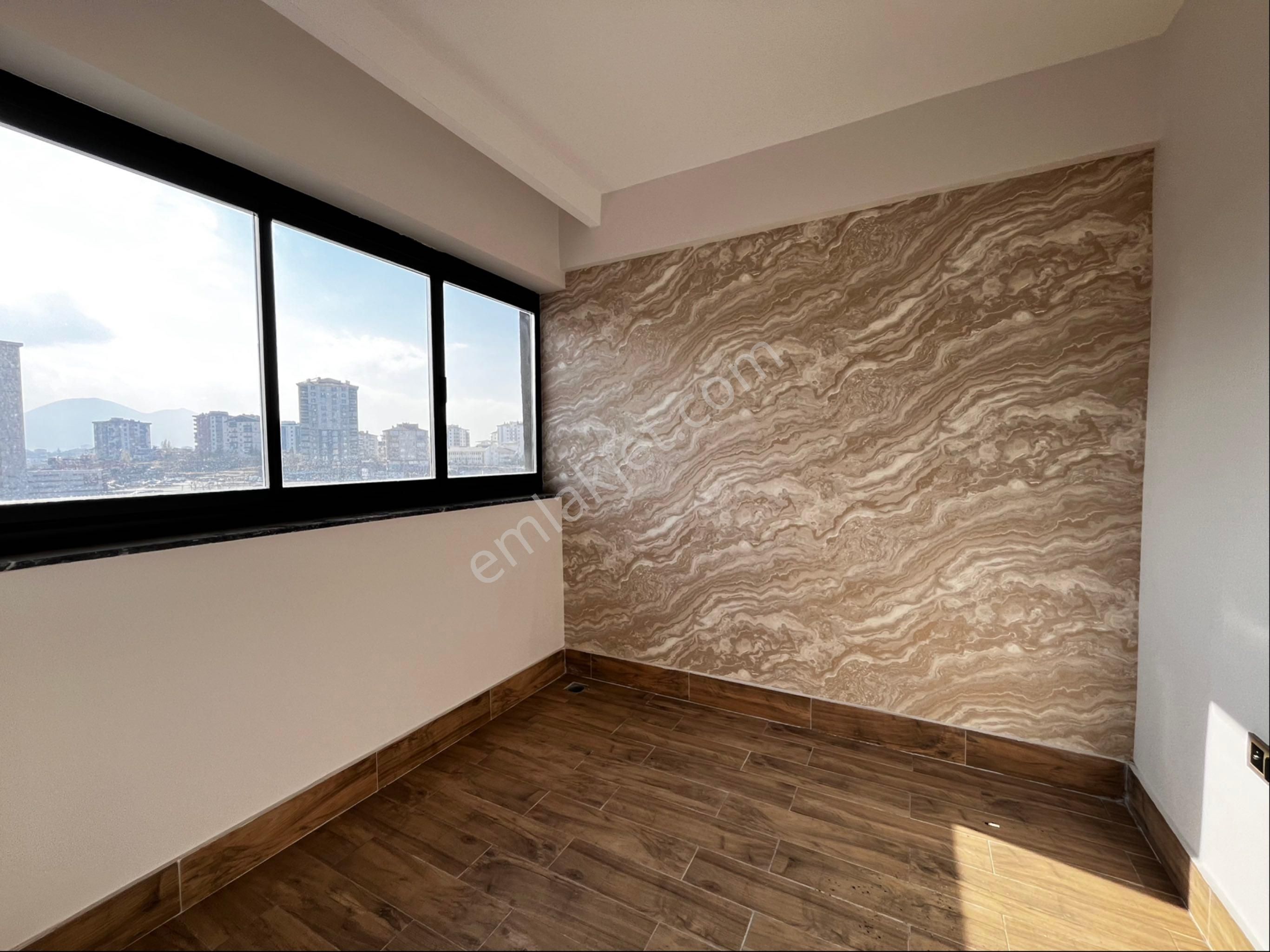 Mimsin'de 3,5+1 Sıfır Lüks Giyinme Odalı Meskenli Daire - Görsel 3