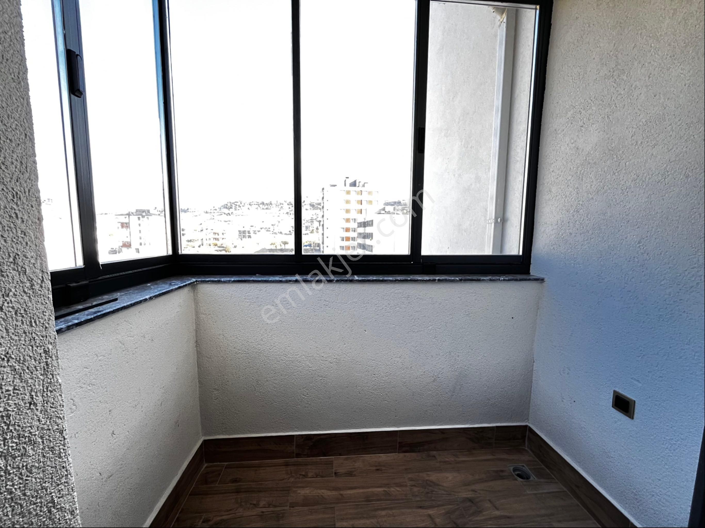 Mimsin'de 3,5+1 Sıfır Lüks Giyinme Odalı Meskenli Daire - Görsel 8