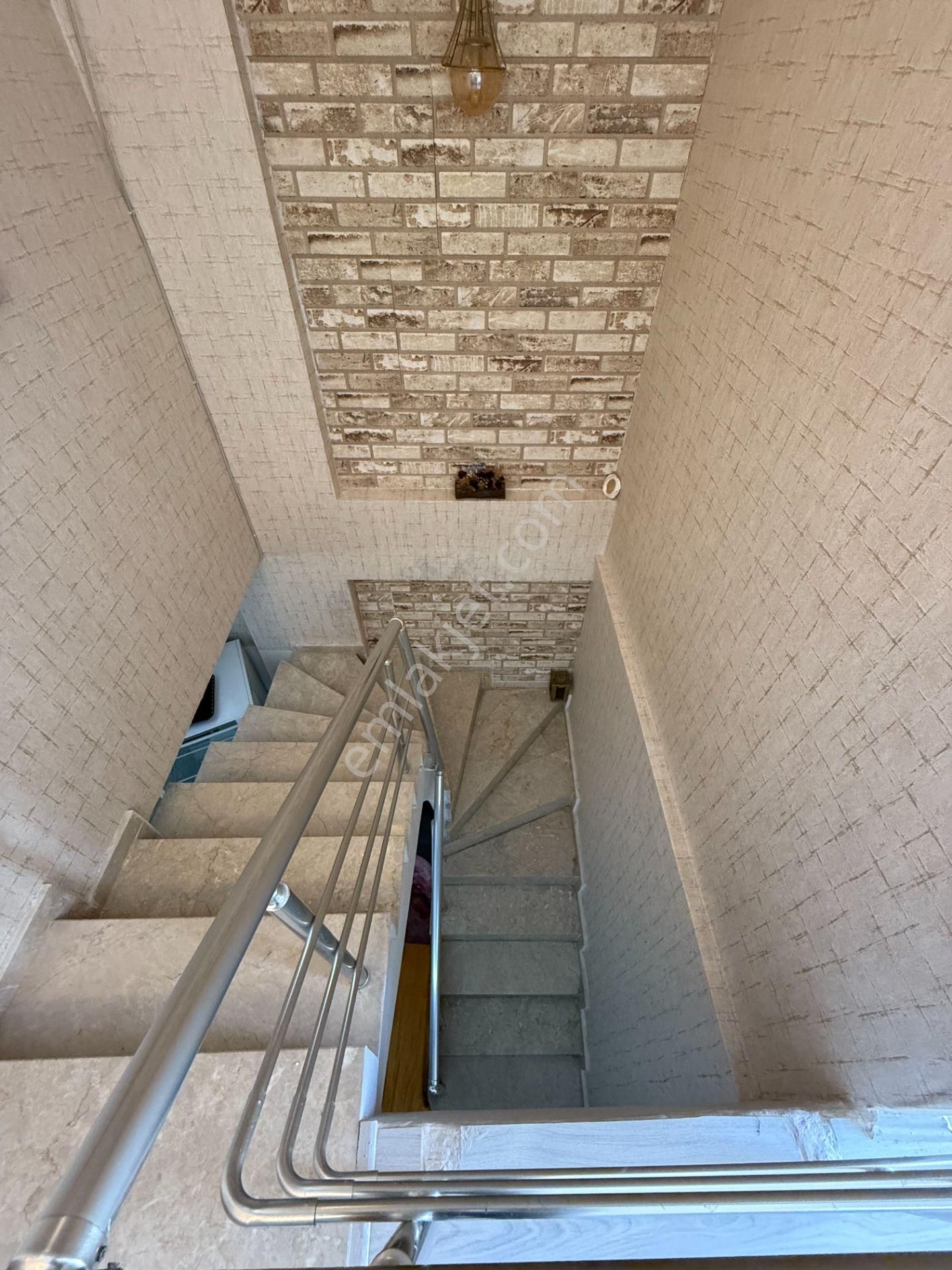 Reşatbey Ordu Cad.2+1 80 M2 Çatı Dubleks Full Eşyalı Kiralık Daire - Görsel 12