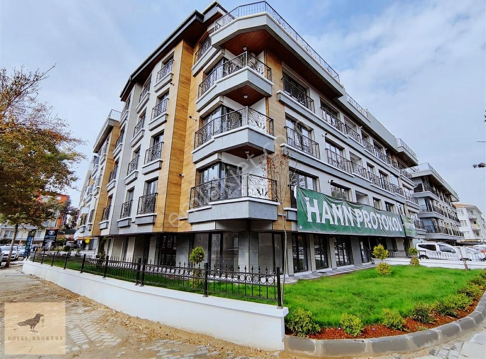 Bahçelievler'de Satılık, Dahili Asansörlü Lüks Dubleks Daire