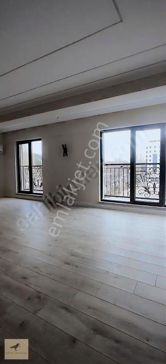 Bahçelievler'de Satılık, Dahili Asansörlü Lüks Dubleks Daire - Görsel 32