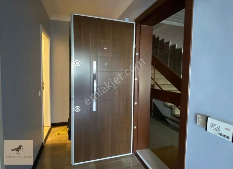 Kiralık Hafta Sokak 3+1, Bakımlı Ofis Veya Konut - Görsel 11