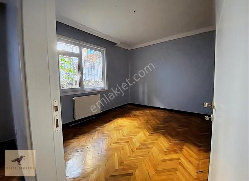 Kiralık Hafta Sokak 3+1, Bakımlı Ofis Veya Konut - Görsel 16