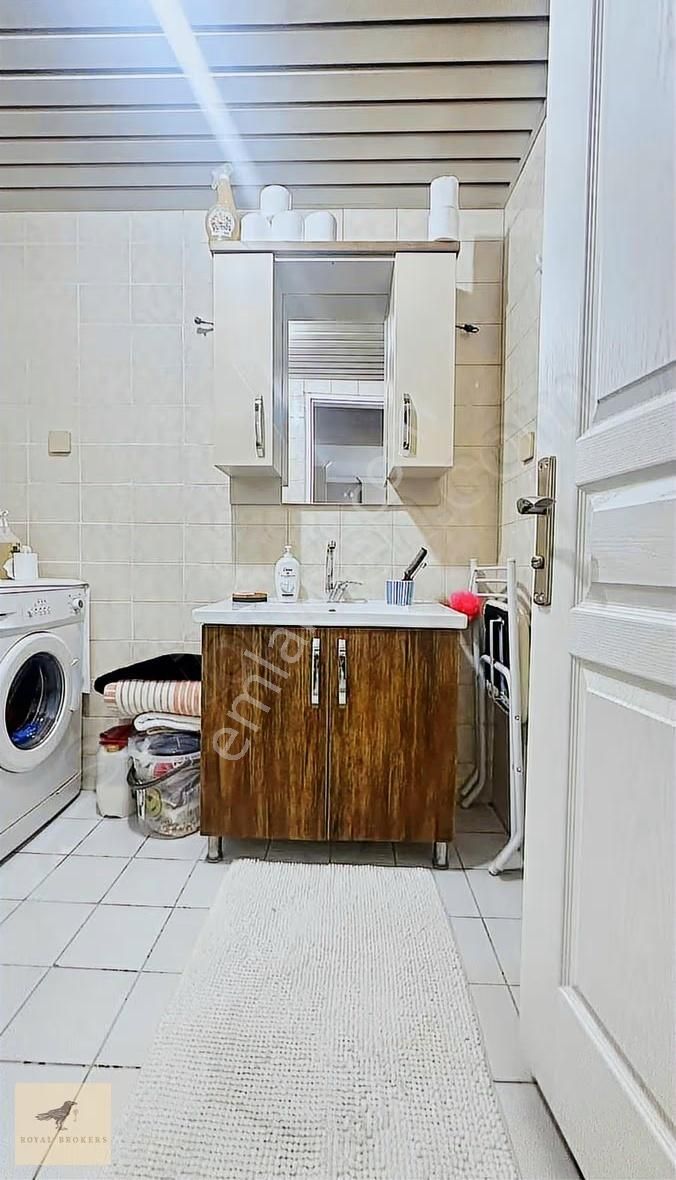 Satılık 1+1 Daire,3.etap Eryaman,metro Yakını,eşyalı,site İçinde - Görsel 7