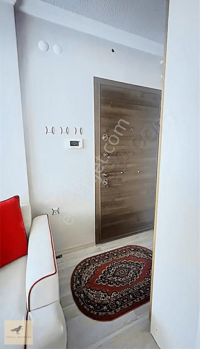 Satılık 1+1 Daire,3.etap Eryaman,metro Yakını,eşyalı,site İçinde - Görsel 2