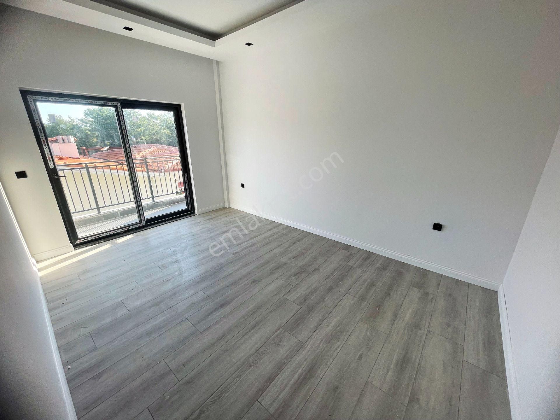 Sarılar Mah Pazaryeri Üst Tarafında Kaliteli 4+1 Dubleks Daire - Görsel 15