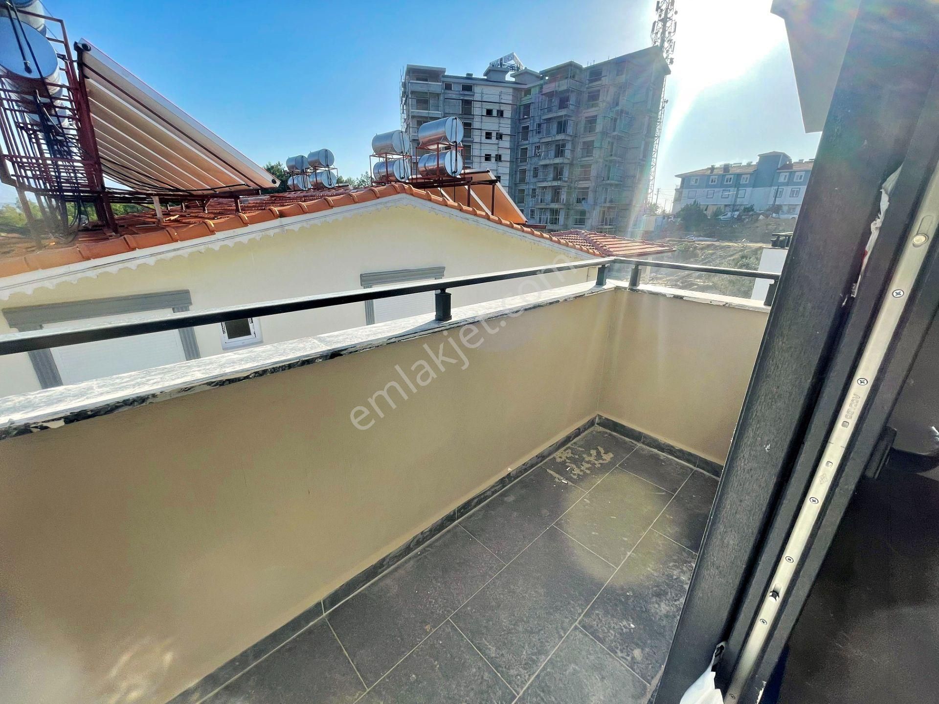 Sarılar Mah Pazaryeri Üst Tarafında Kaliteli 4+1 Dubleks Daire - Görsel 19