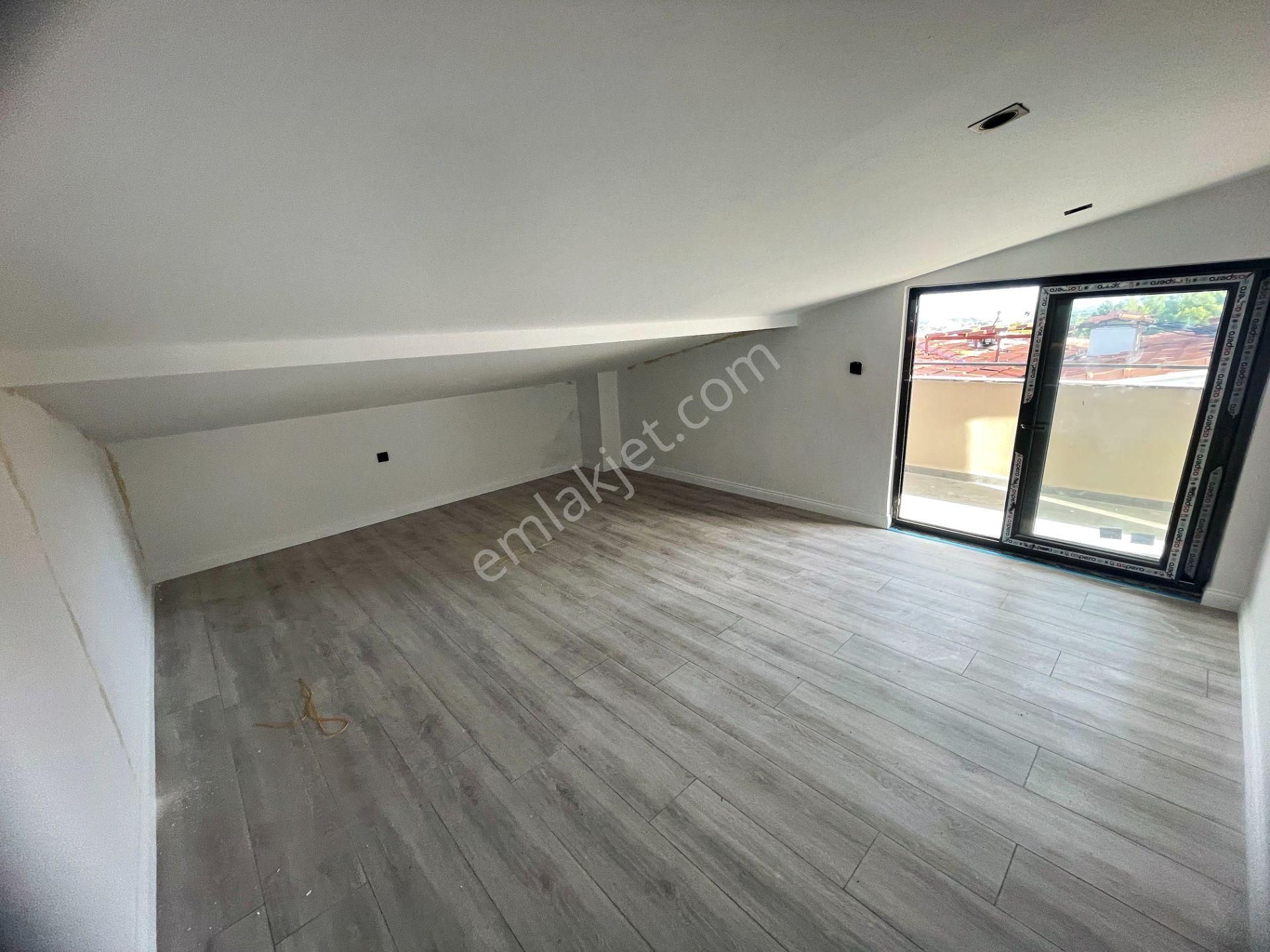 Sarılar Mah Pazaryeri Üst Tarafında Kaliteli 4+1 Dubleks Daire - Görsel 20