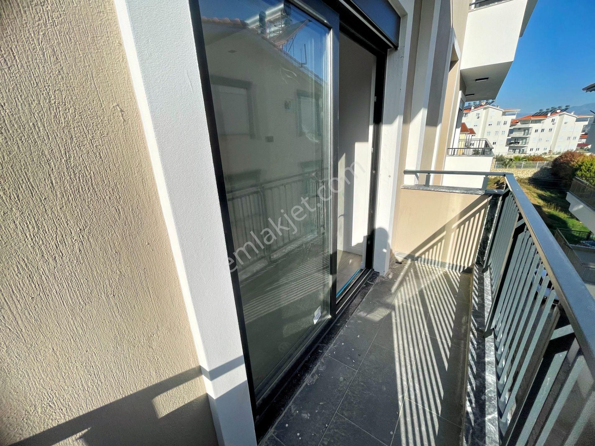 Sarılar Mah Pazaryeri Üst Tarafında Kaliteli 4+1 Dubleks Daire - Görsel 5