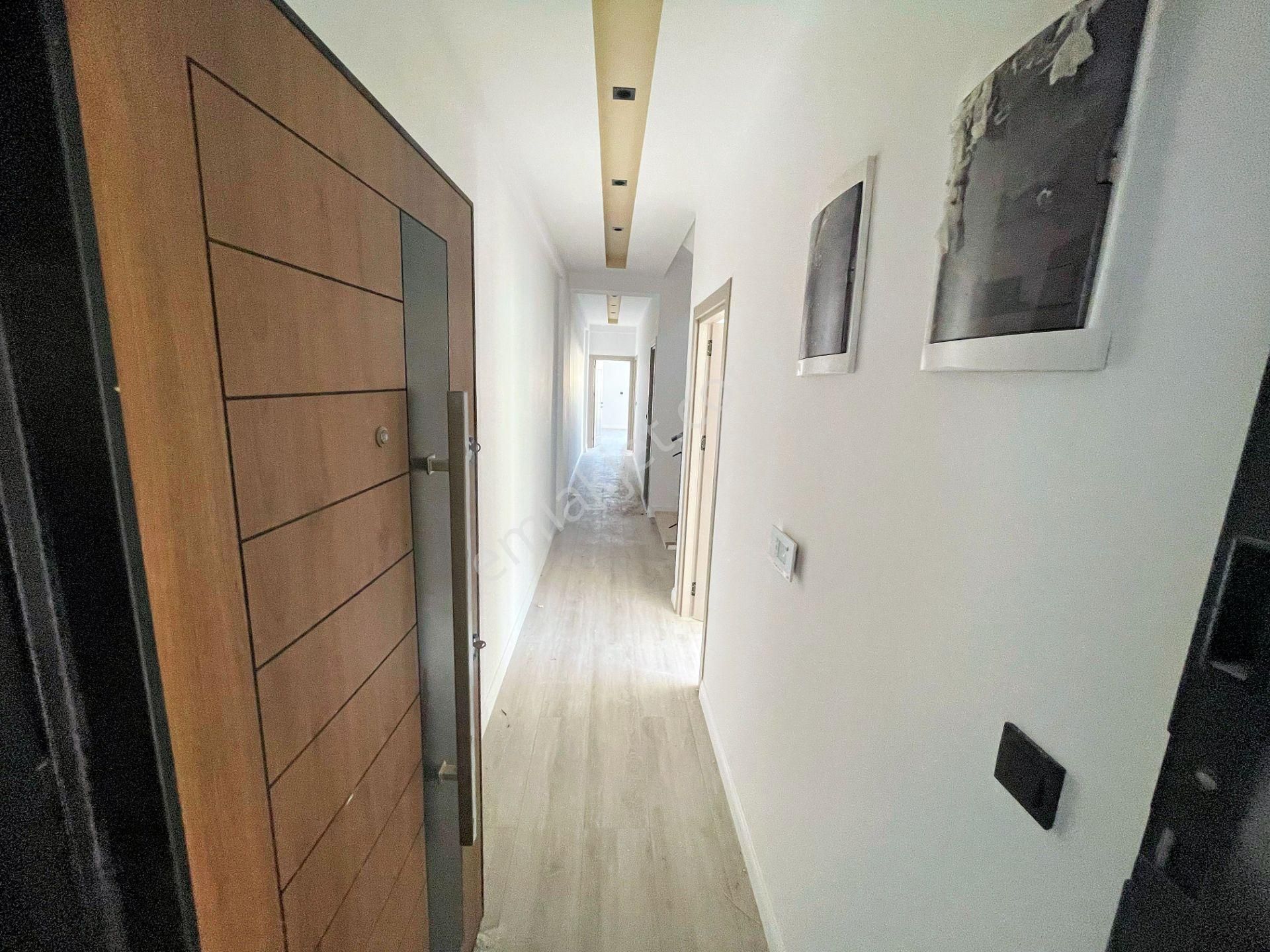 Sarılar Mah Pazaryeri Üst Tarafında Kaliteli 4+1 Dubleks Daire - Görsel 3