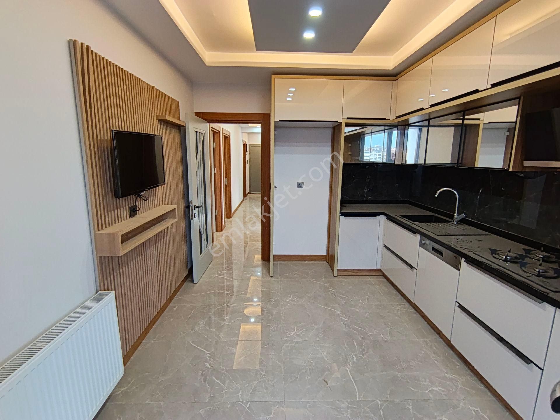 Akçay'da Ara Kat Ön Cephe Lüks Yapılı 3+1 Satılık Daire - Görsel 10