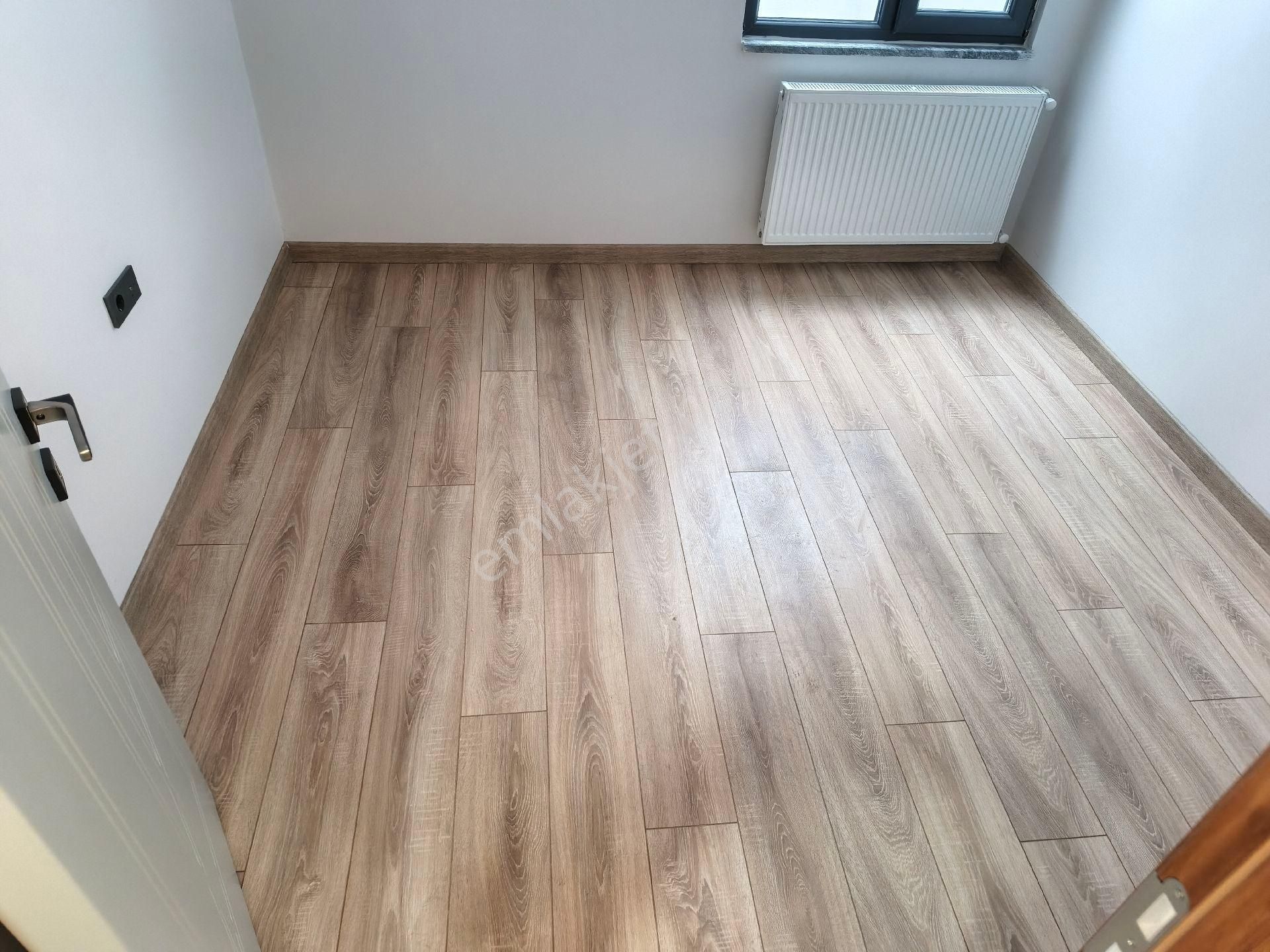 Akçay'da Ara Kat Ön Cephe Lüks Yapılı 3+1 Satılık Daire - Görsel 15