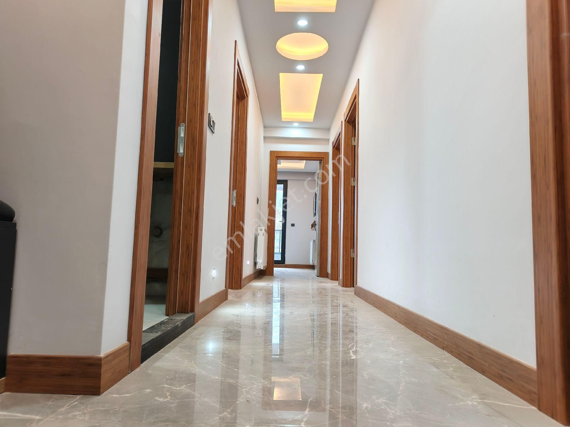 Akçay'da Ara Kat Ön Cephe Lüks Yapılı 3+1 Satılık Daire - Görsel 18