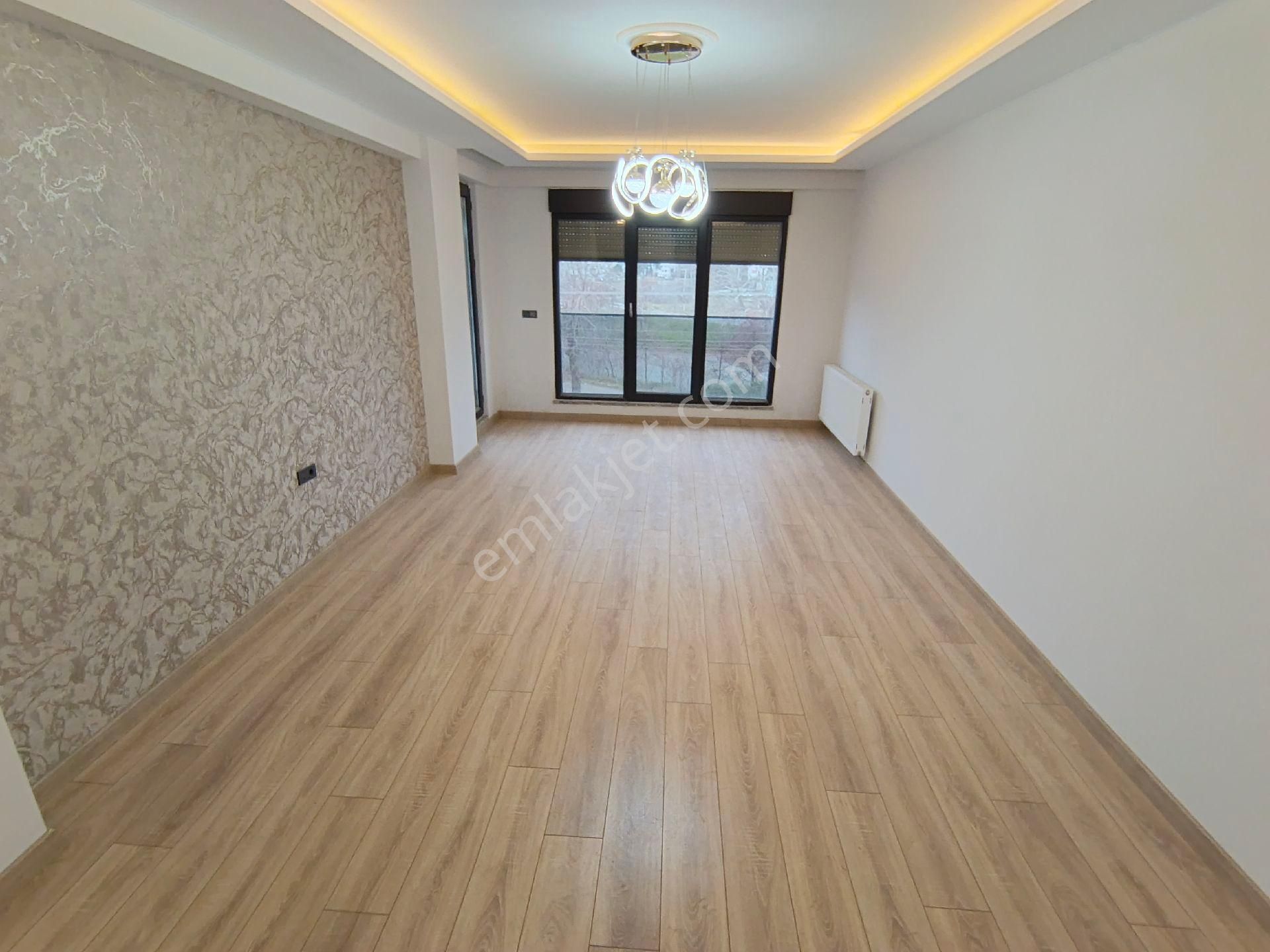 Akçay'da Ara Kat Ön Cephe Lüks Yapılı 3+1 Satılık Daire - Görsel 22