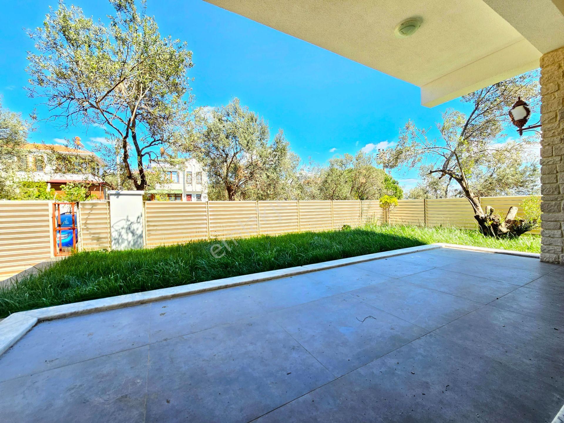 ▀ Körfez'den ▄ Modern Mimaride Doğa İle Bütünleşen Lüx 4+1 Villa - Görsel 15