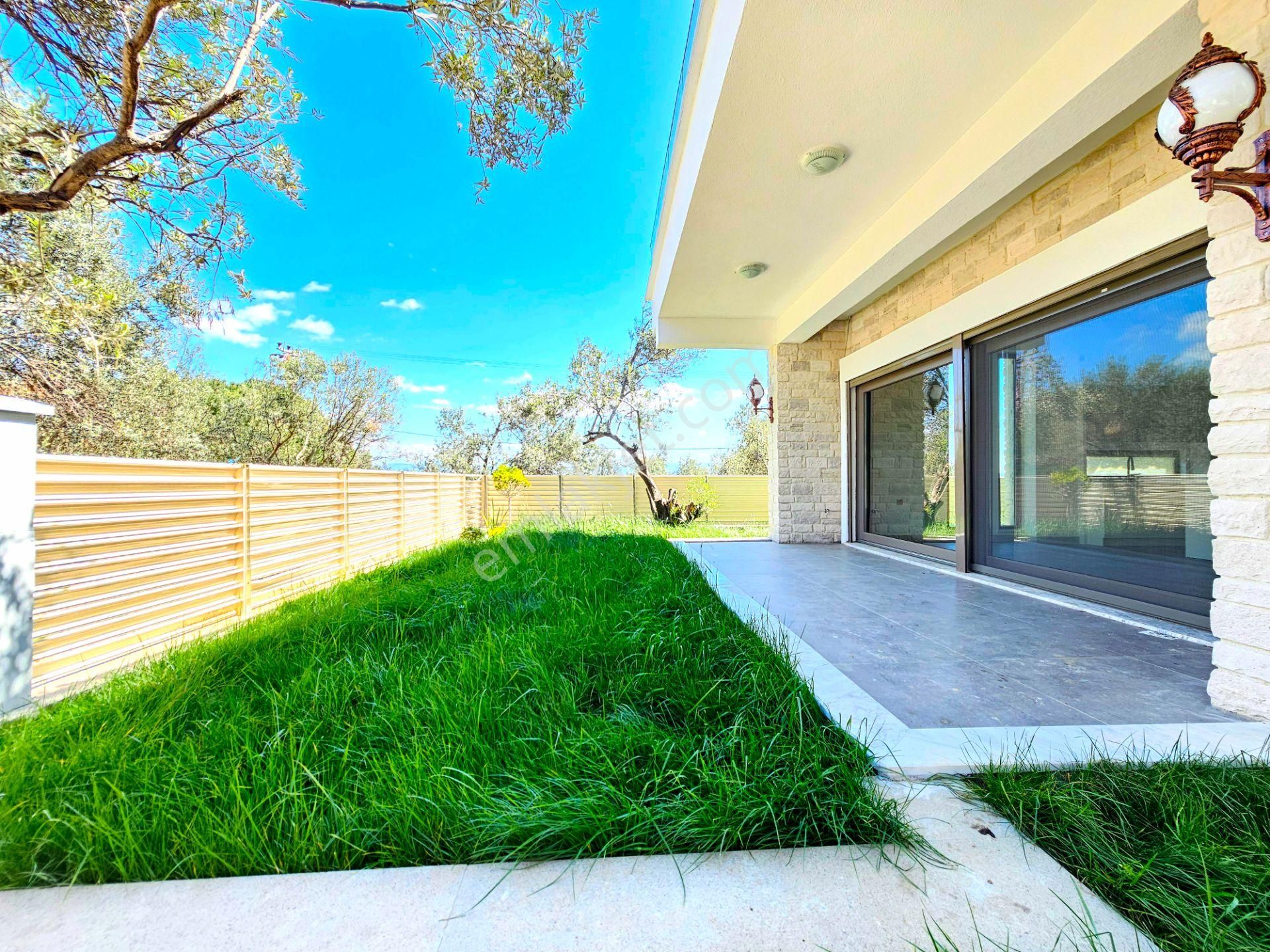 ▀ Körfez'den ▄ Modern Mimaride Doğa İle Bütünleşen Lüx 4+1 Villa - Görsel 5