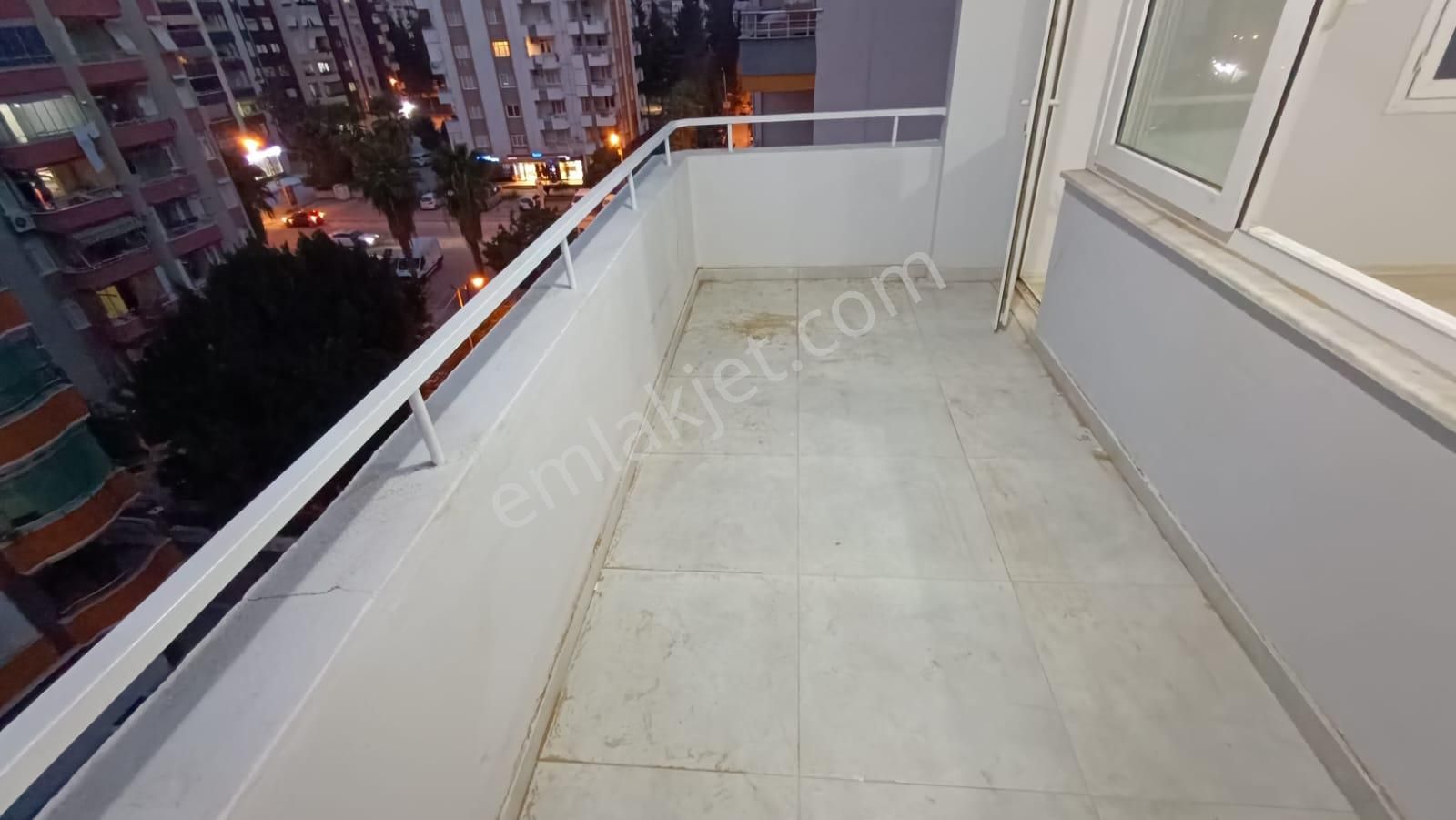 Güzelyalı Mah.t.özala Yakın 3+1 Kapalı Mutfak İçi Yeni Yapılı - Görsel 30