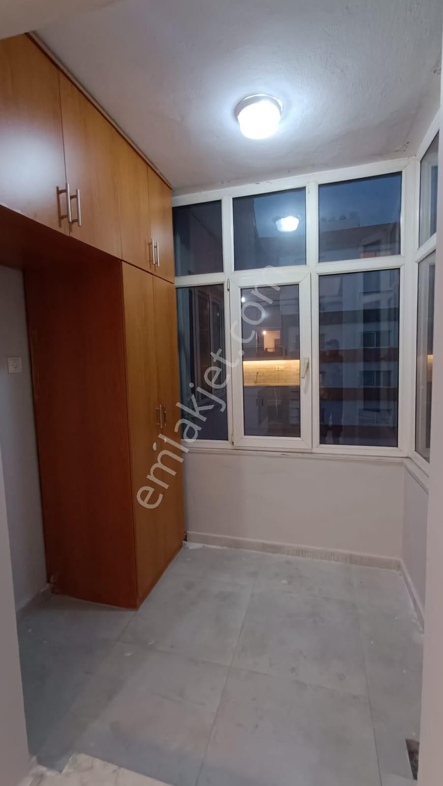 Güzelyalı Mah.t.özala Yakın 3+1 Kapalı Mutfak İçi Yeni Yapılı - Görsel 23