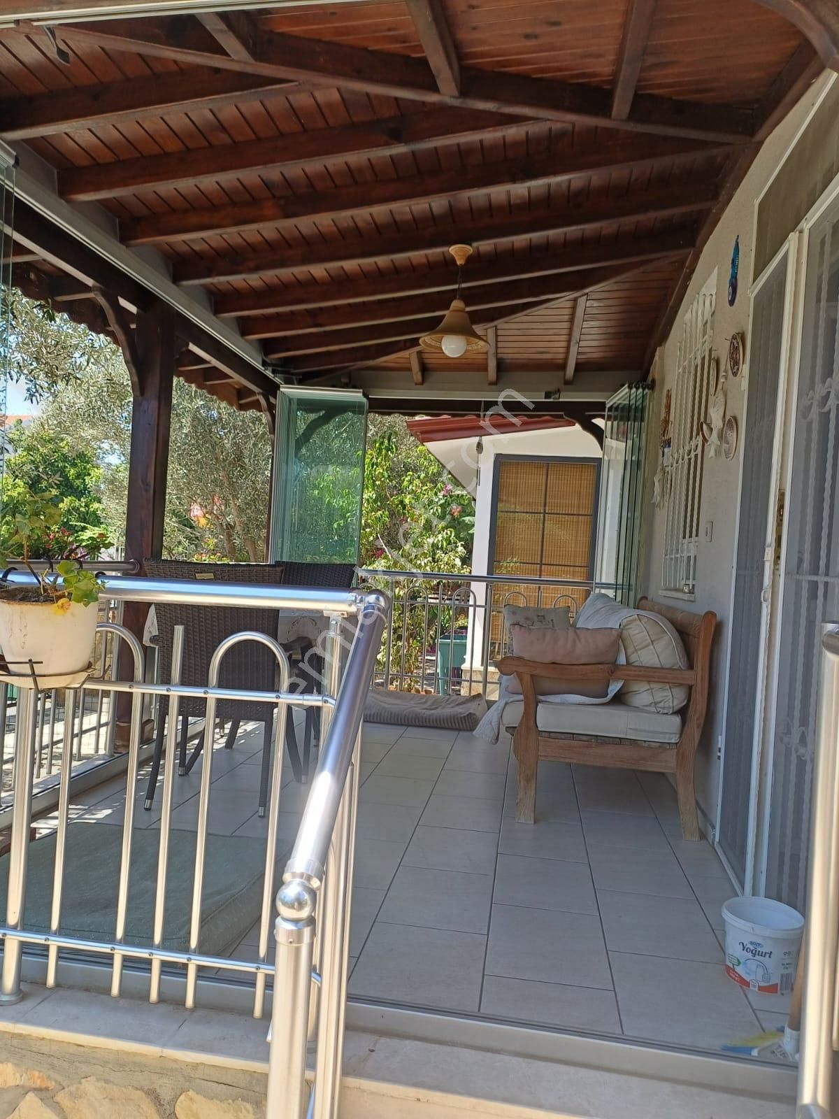 Stoptan Yerguzlar Caddesine 100m. Mesafede 3+1 Tripleks Villa - Görsel 21